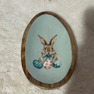 Wooden dish with Easter bunny design